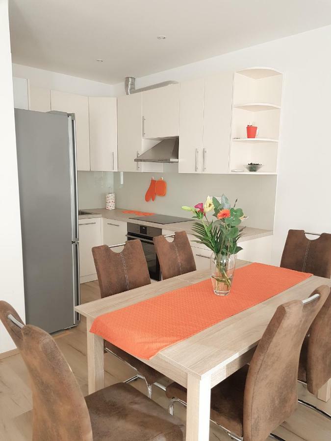 Prenocisca Rusjan Apartment Rence Ngoại thất bức ảnh
