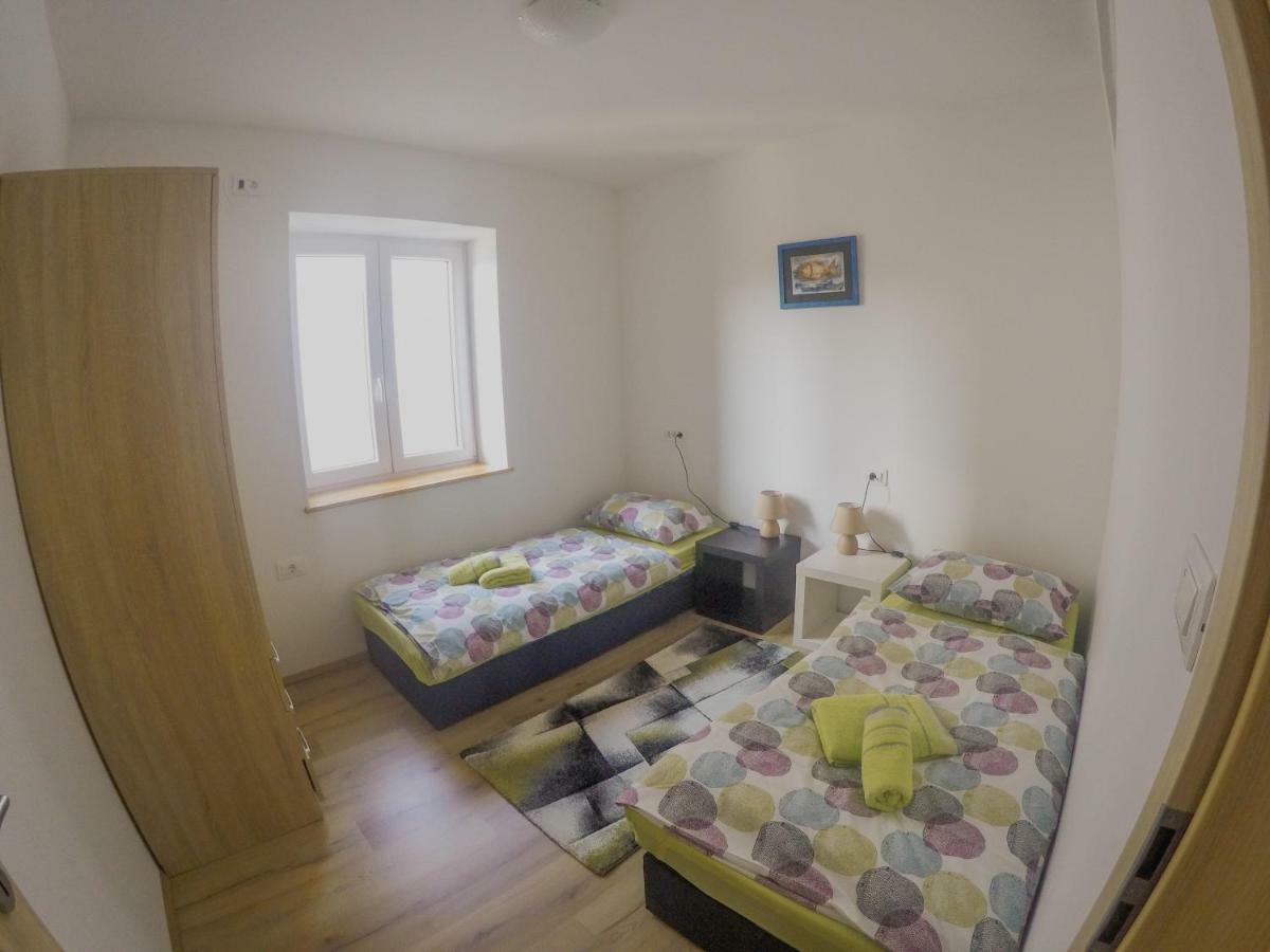 Prenocisca Rusjan Apartment Rence Ngoại thất bức ảnh